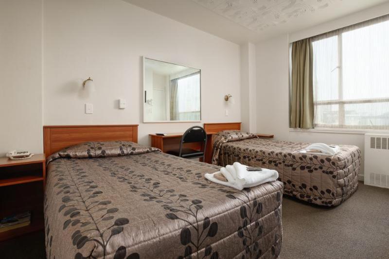 Chambre Lits Jumeaux avec Salle de Bains