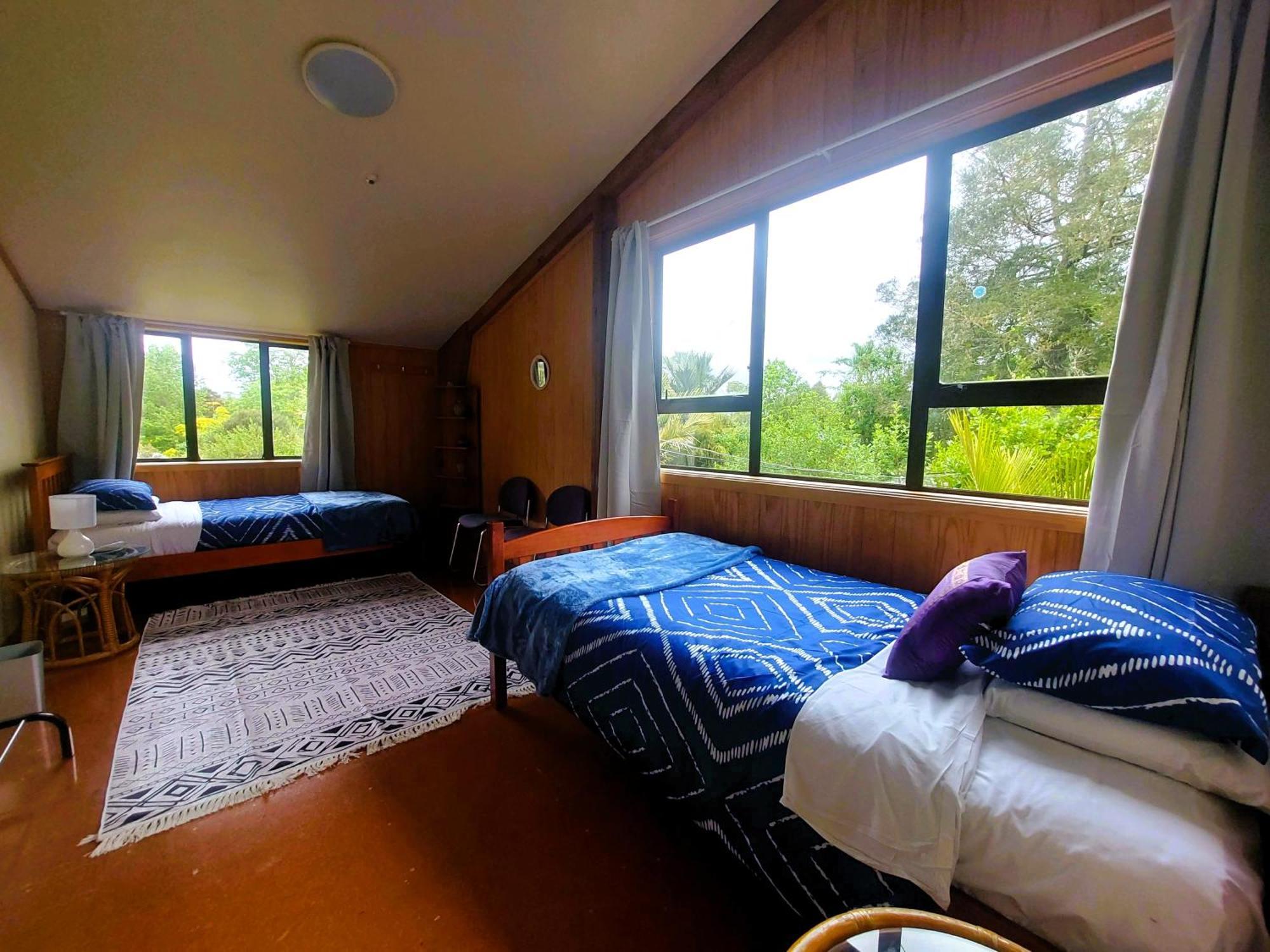 Twin Room with Shared Bathroom