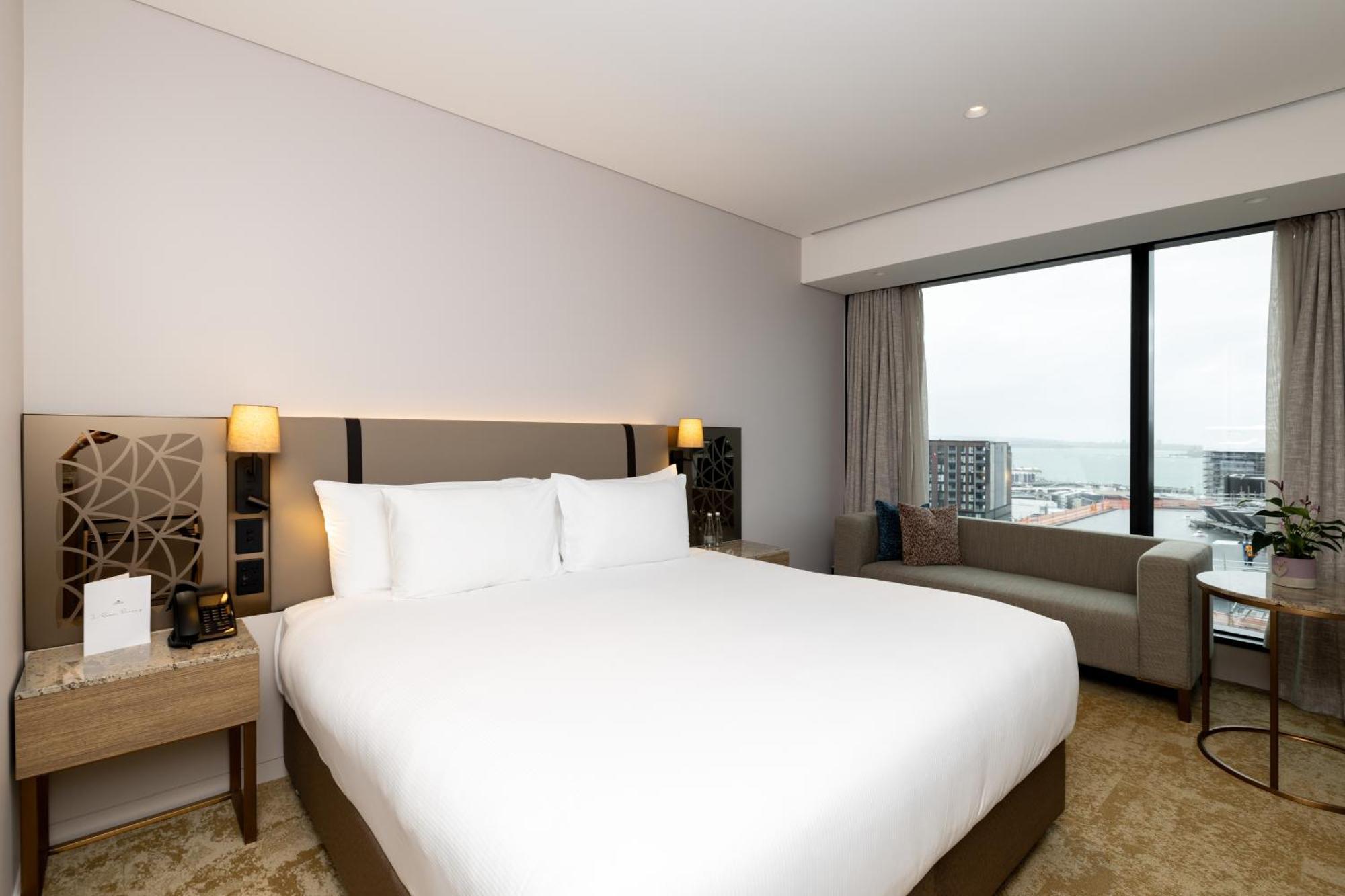 Deluxe King Harbour View