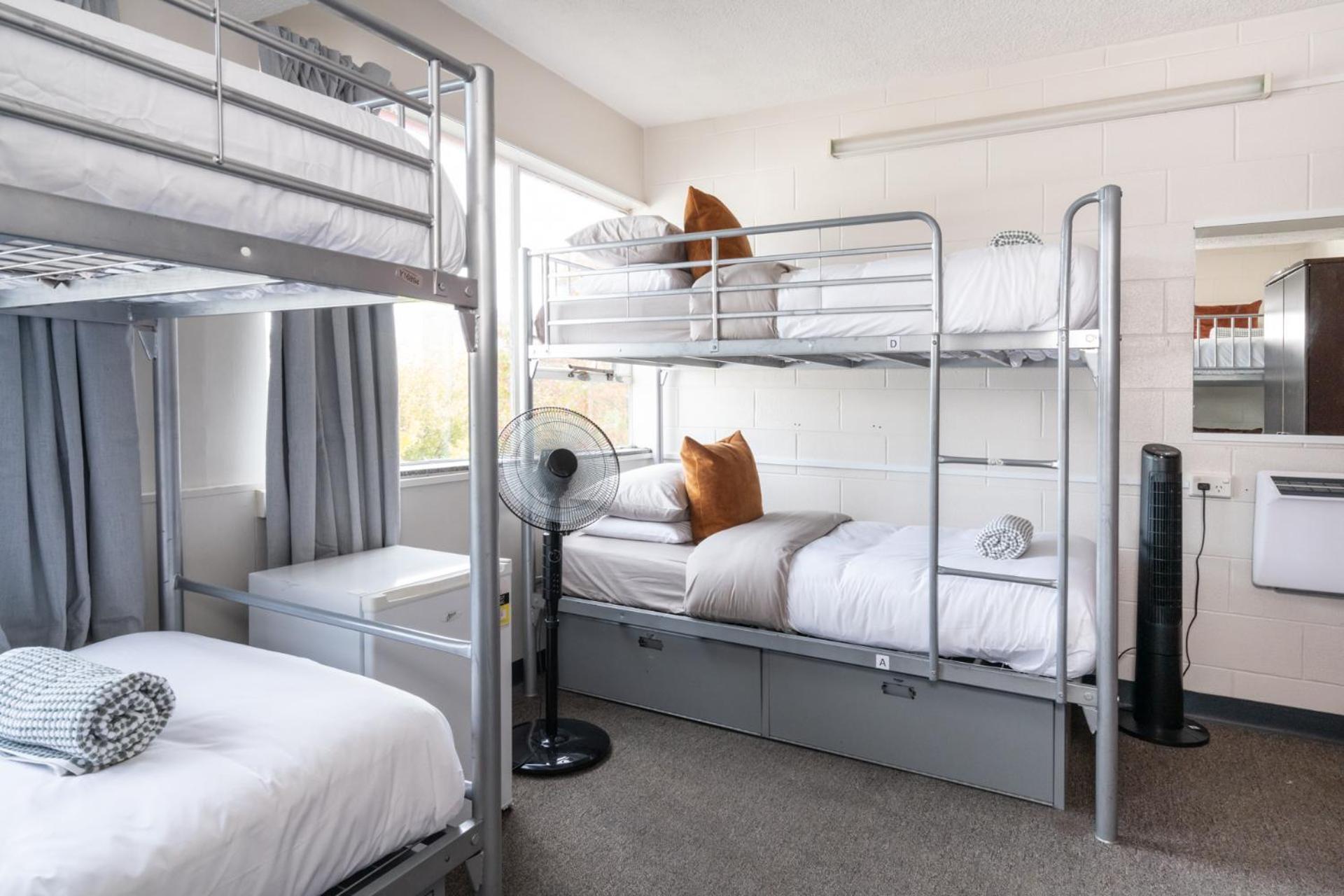 Bed 4 Bed Mixed Dormitory Room