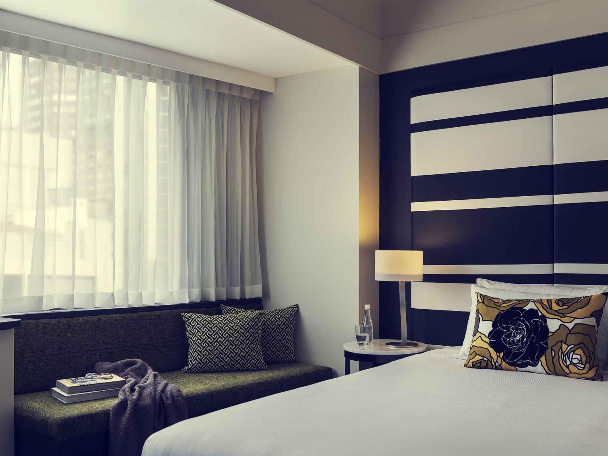 Superior Room with Two Single Beds - City Side