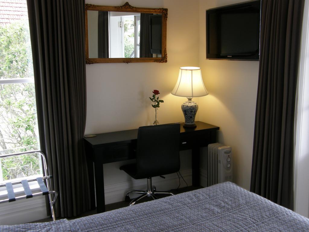 Penthouse With Private Verandah,67779812:JPEG