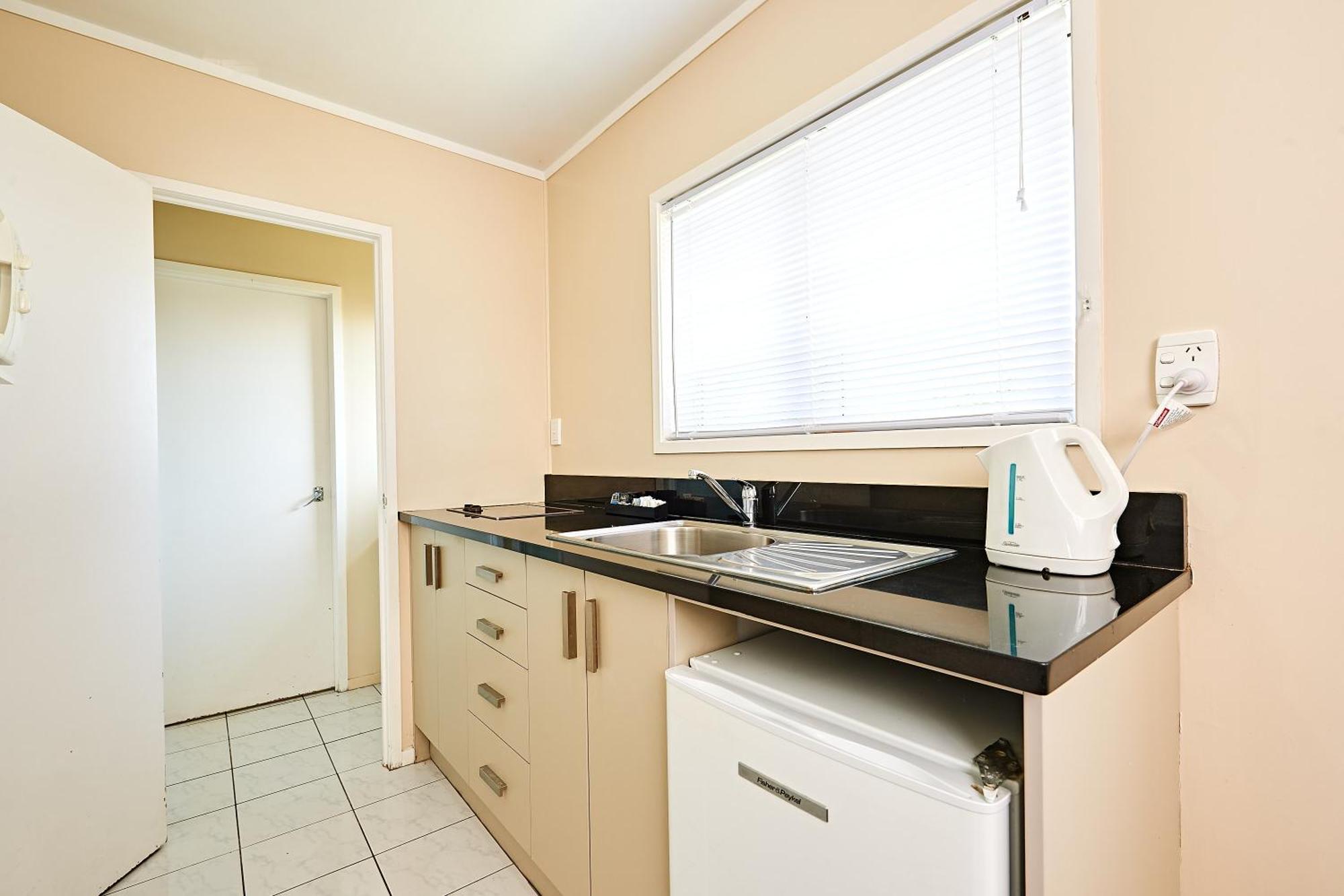 Studio Unit