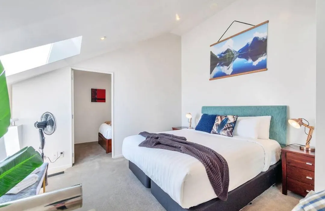 Central 3Br Apartment In Cbd W Parking-1