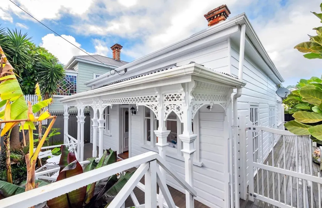 Classic Villa Retreat - Steps To Ponsonby Rd-1