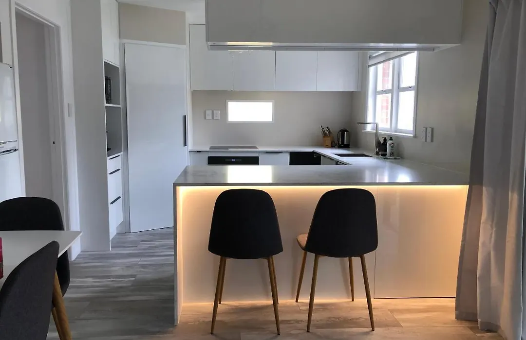 Comfortable Holiday Home At Mt Wellington-1