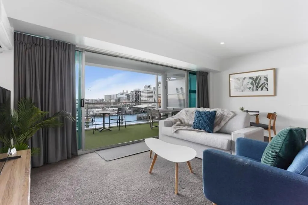 Newly Refurbished Waterfront Apartment! 3320-1
