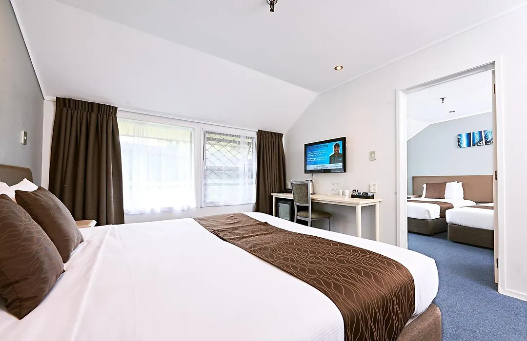 Mount Richmond Hotel-1