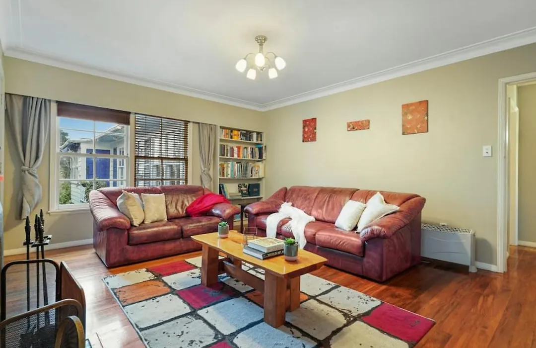 Kohi Family Home With Netflix L Gardens View-1