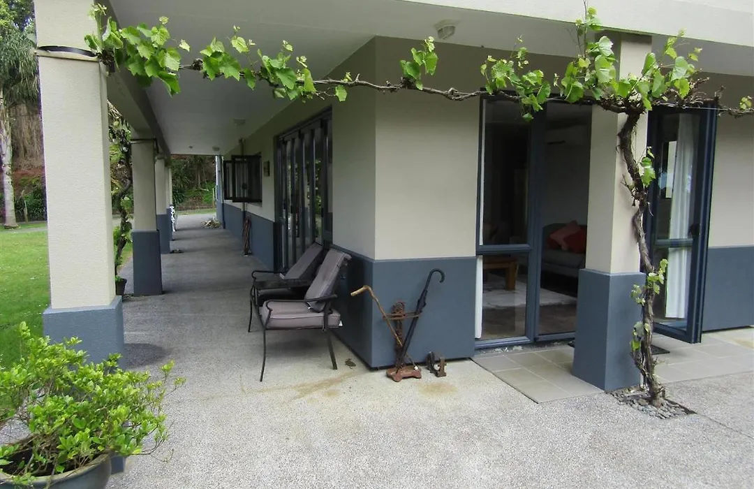 Cornwallis Palms-1
