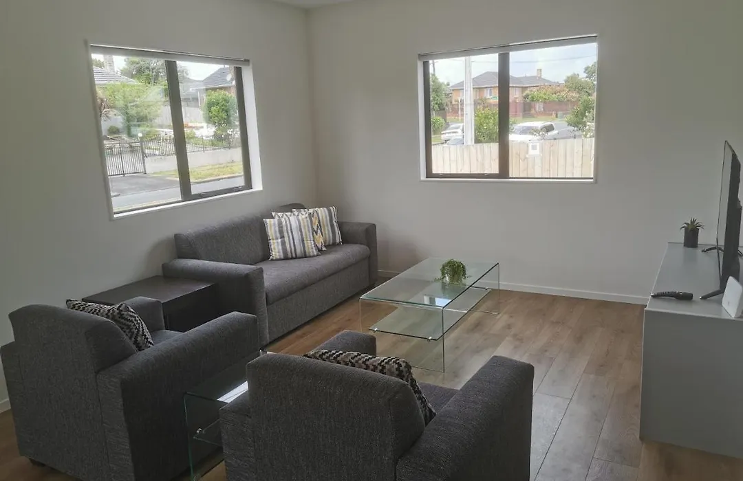 Stunning Stay In Papatoetoe Auckland-1