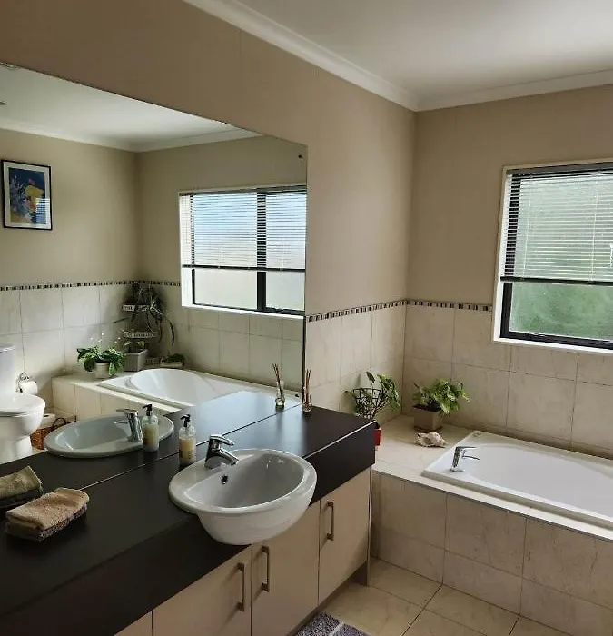 Luxury In Manukau-1
