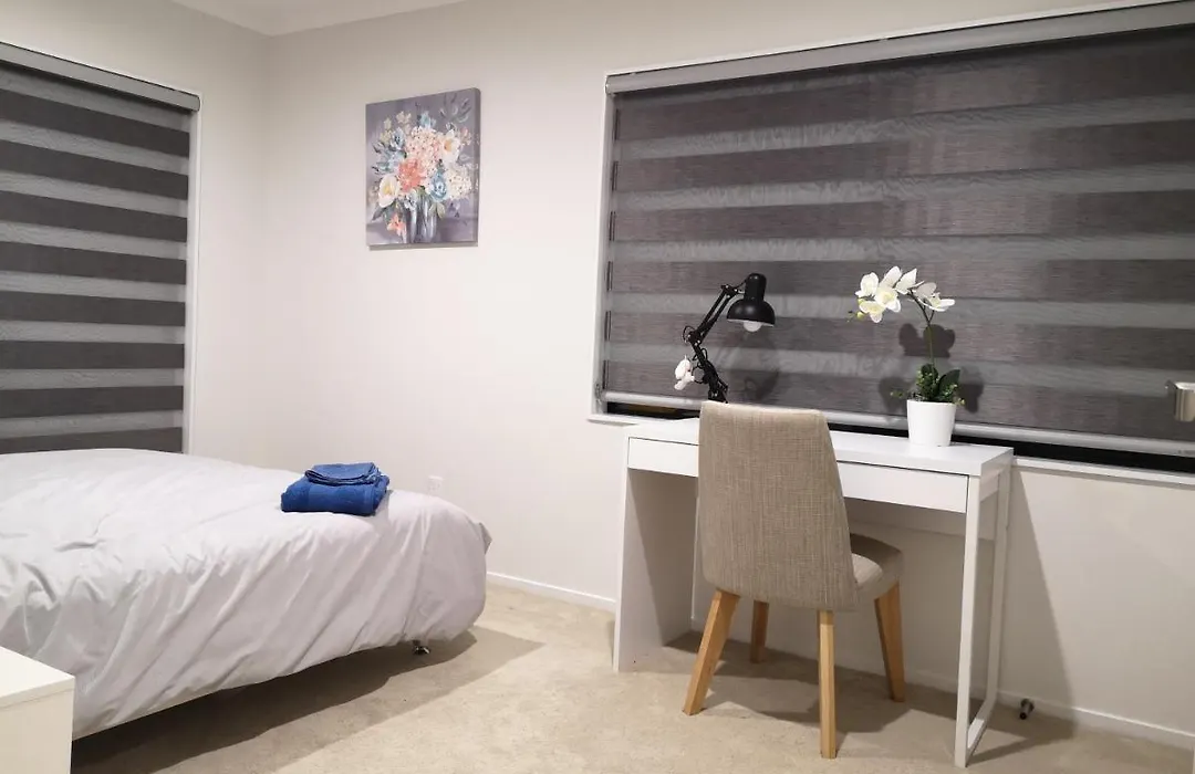 Orewa Lovely Cozy Home-1