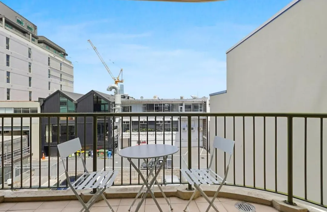 Central Apt Steps To Ponsonby - Wifi - Freeparking-1