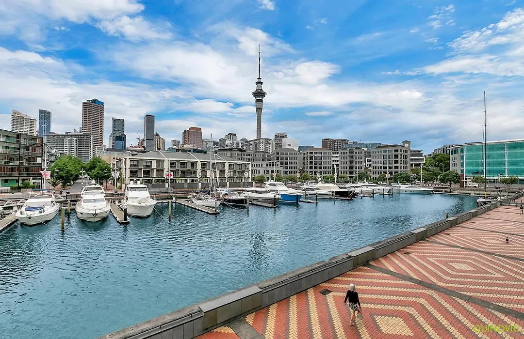 Qv Stays Modern Waterfront Stunner-1