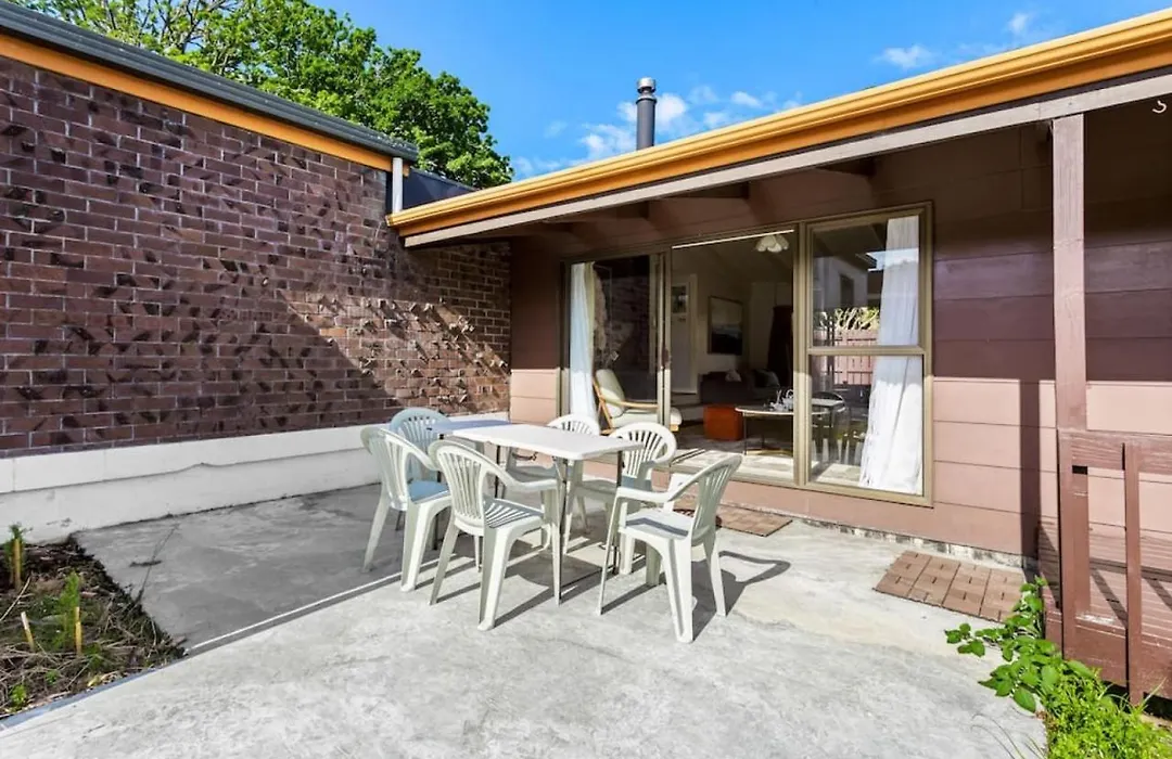 Family Retreat With Parking, Wi-Fi And Garden-1