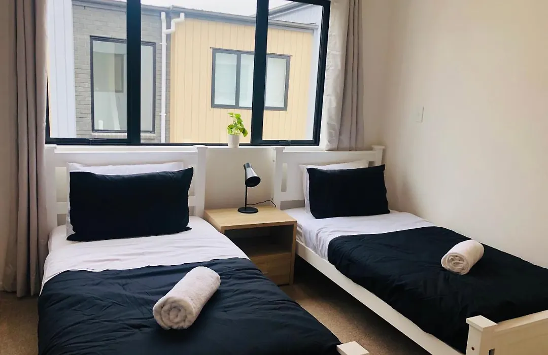 Cozy Brand New Townhouse 27-1
