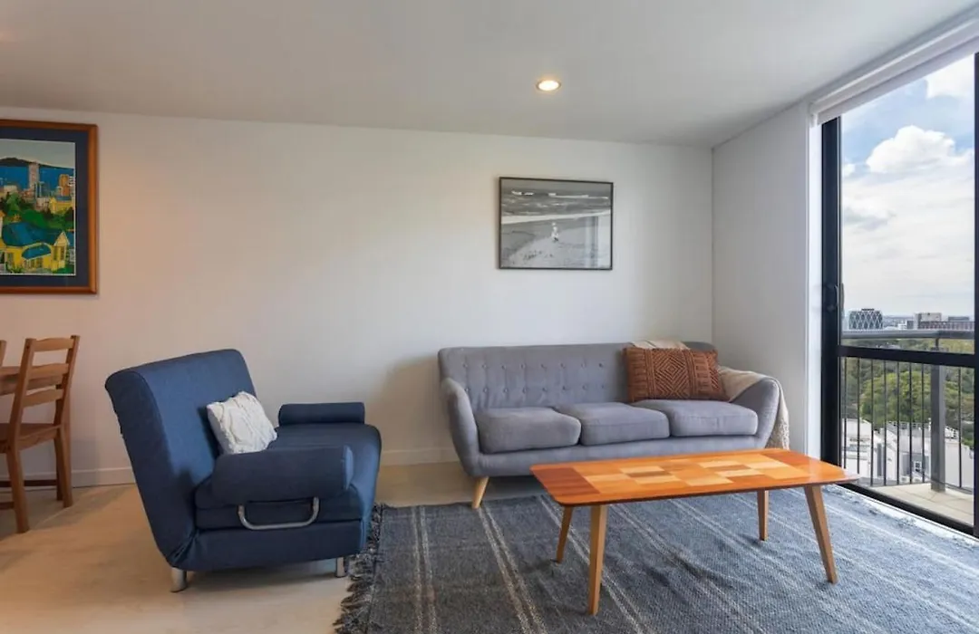 Stunning Light-Filled 2Bed W Car Park-1