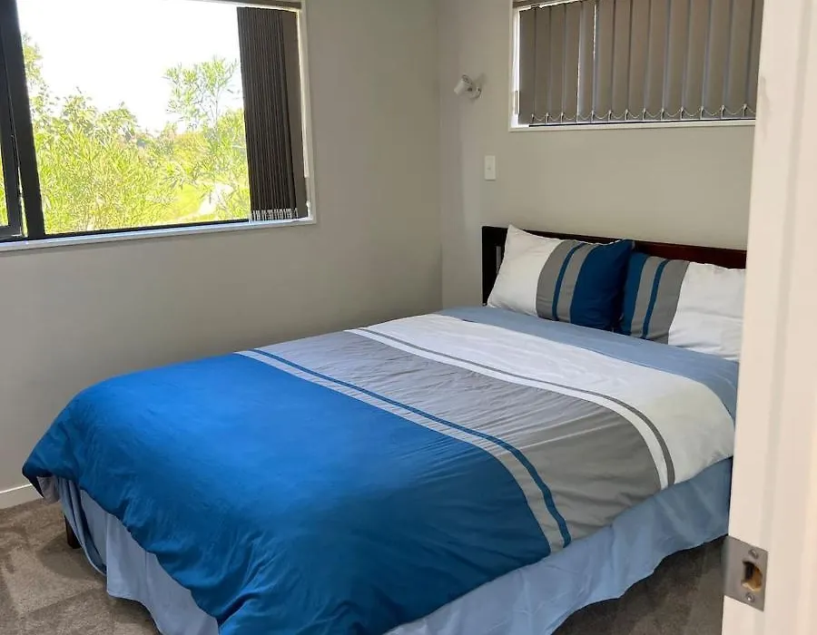 Beautiful 2 Bedroom Home-1