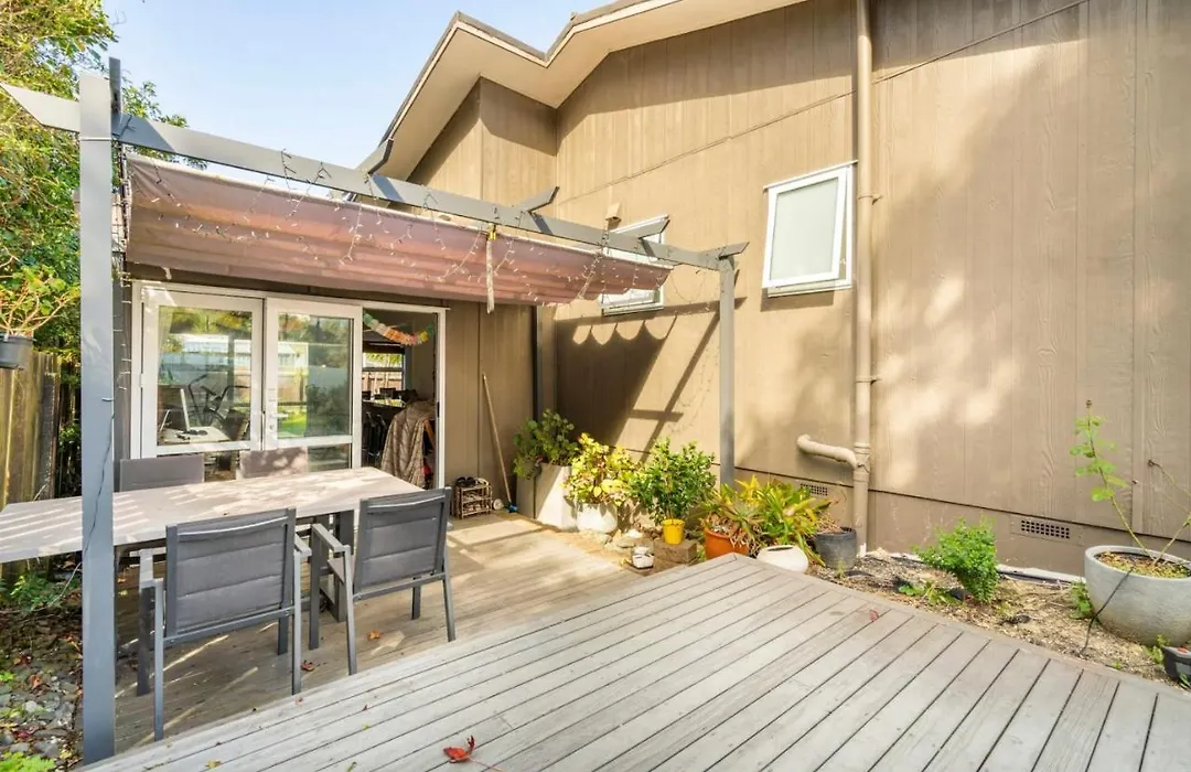 Shared Home In Albany-1