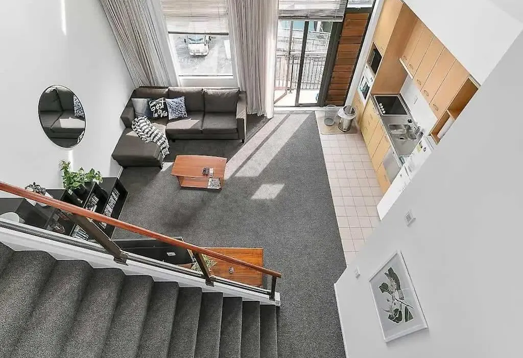 Roomy Loft 2 Bedroom With Free Parking Zodiak Stays-1