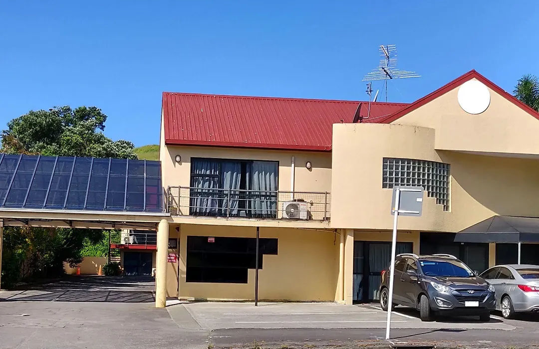 Rayland Epsom Motel-1