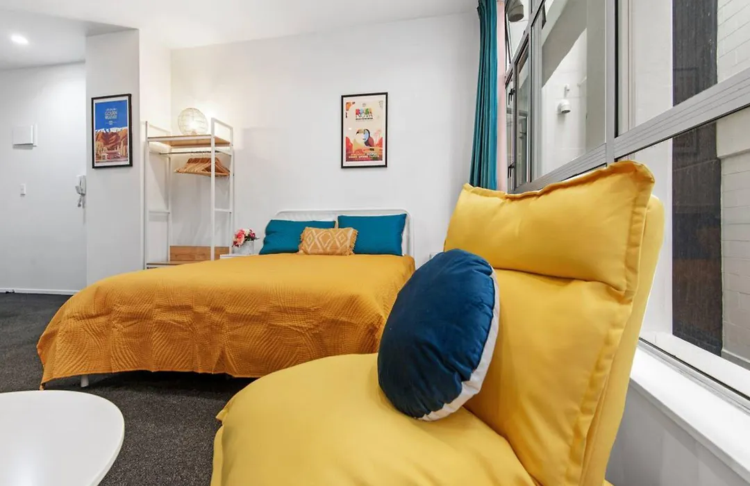 Cosy And Central Studio-1