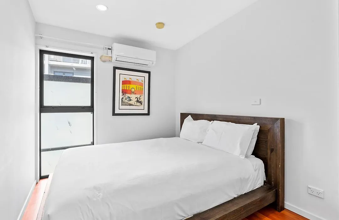 Sleek Modern Pad Next To Spark Arena Zodiak Stays-1