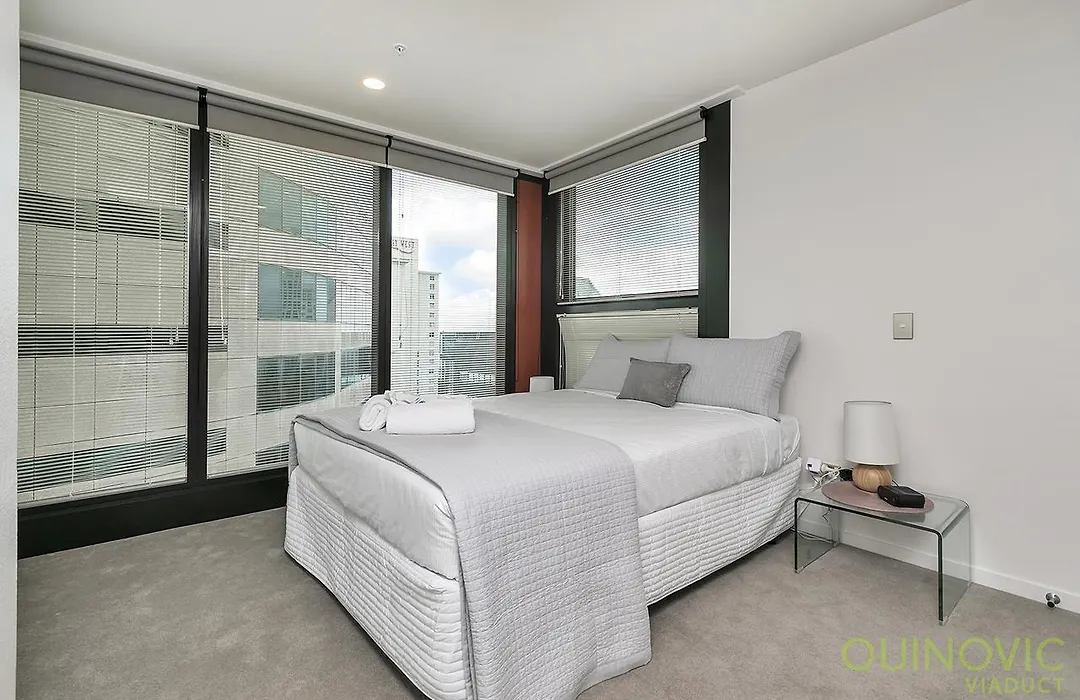 Qv Stays Spacious City Getaway-1