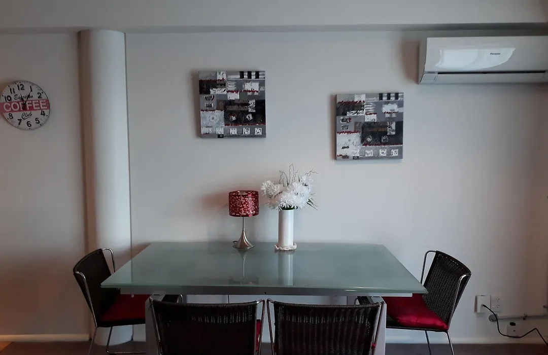 Princes Wharf Luxury Apartment-1