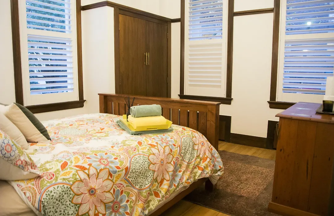 Boutique City Apartment-1