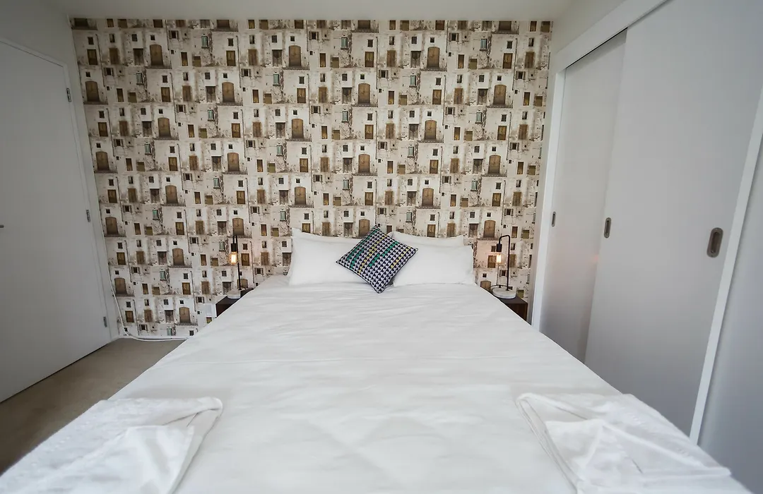 Modern Three Bedroom Apartment-1