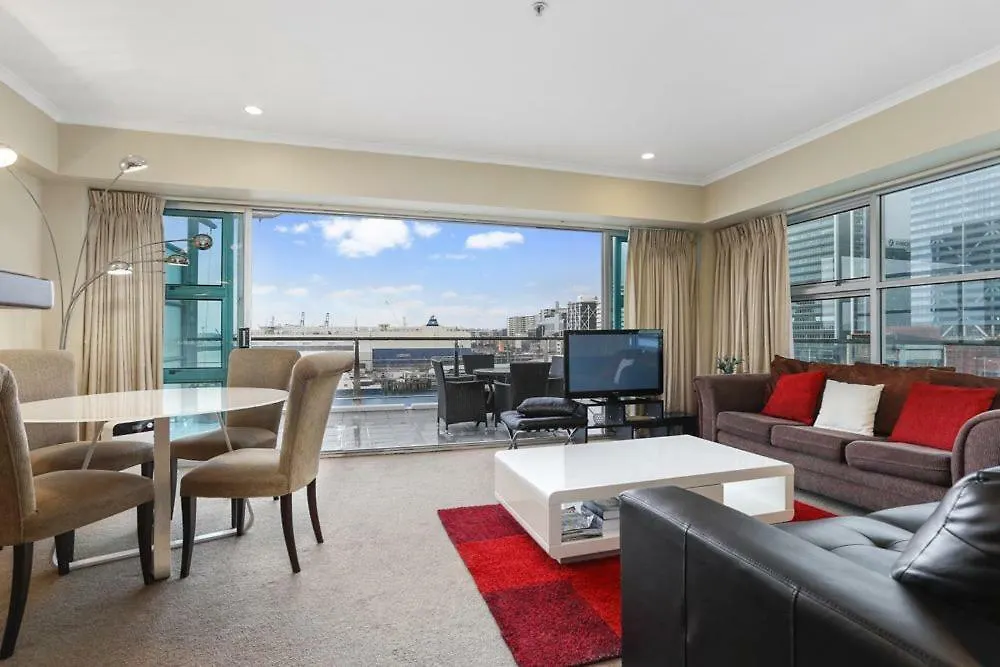 Princes Wharf Waterfront 2 Bed Rooms Apartment Viaduct Cbd-1