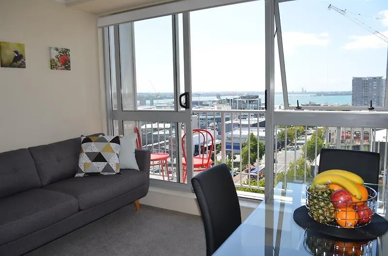 Cosy Two Bedroom Harbour Views Apartment-1