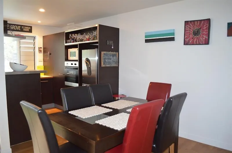 Beaumont Quarter Parkside Apartment-1