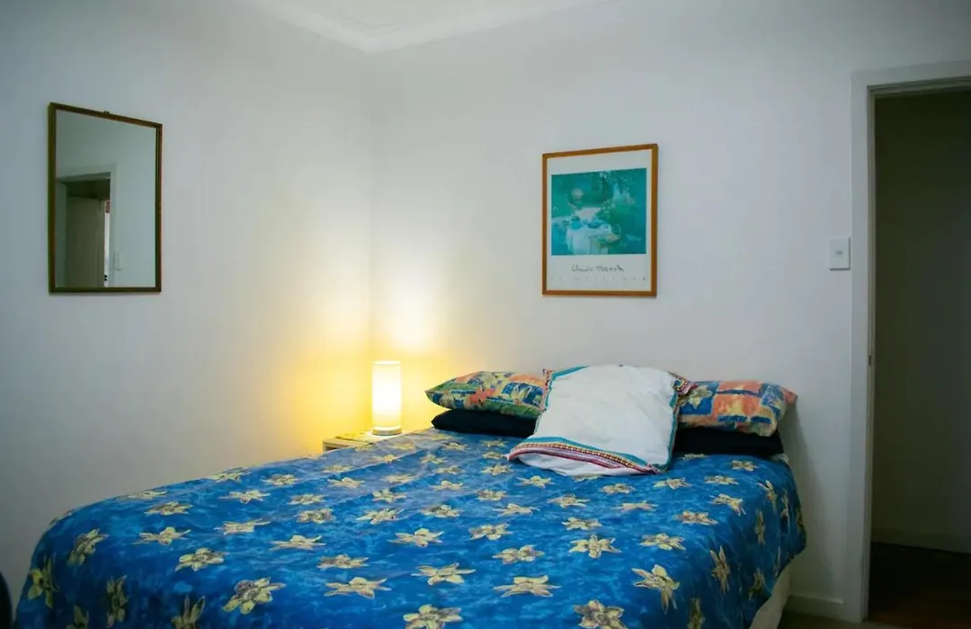 Spacious 5 Bedroom Family Abode-1
