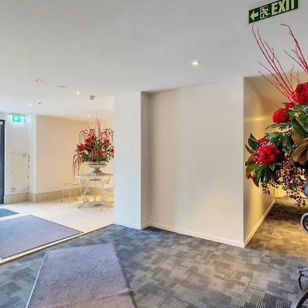 Central 3Br Apartment In Cbd W Parking-2