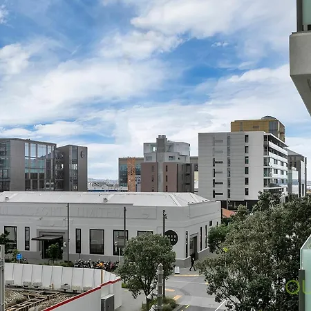 Qv Stays Modern Wynyard Quarter Hideaway-2