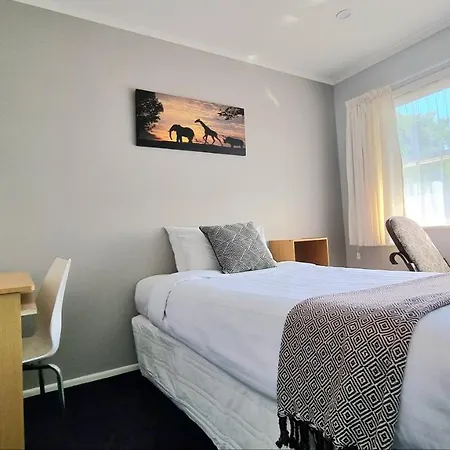 Spacious 4 Bedroom Home With Free Parking-3