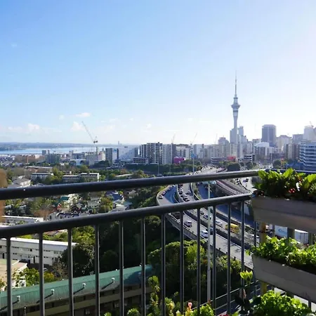 Cosy Studio With Balcony And Amazing Views-3