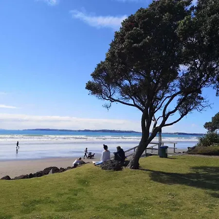 Orewa Lovely Cozy Home-3