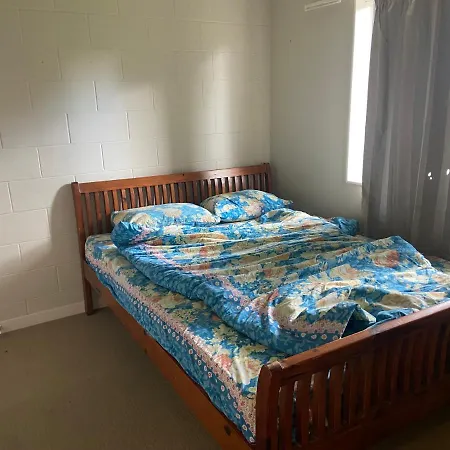 Nice And Tidy 3 Bedrooms Apartment, Free Parking-2