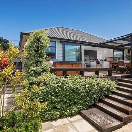 Entire Modern House,Handy To Ponsonby, Herne Bay-3