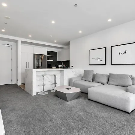 Qv Stays Modern Waterfront Stunner-3