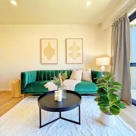 Comfy Home For You In Pakuranga-2