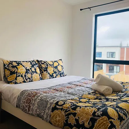 Cozy Brand New Townhouse 27-2