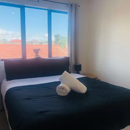 Cozy Brand New Townhouse 36-2