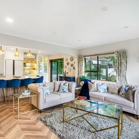 Fantastic Family Home In Central - Wifi - Netflix-3