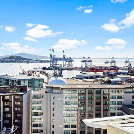 1Br With Stunning Harbour Views - Netflix - Wifi-3