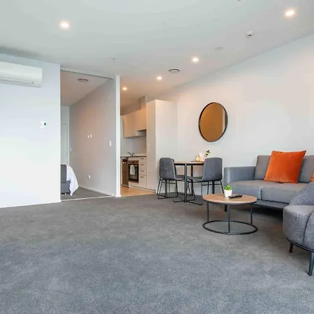 Deluxe One Bedroom Apartment In Newmarket Auckland-2